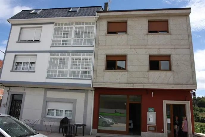 Outeiro Albergue - Image 1