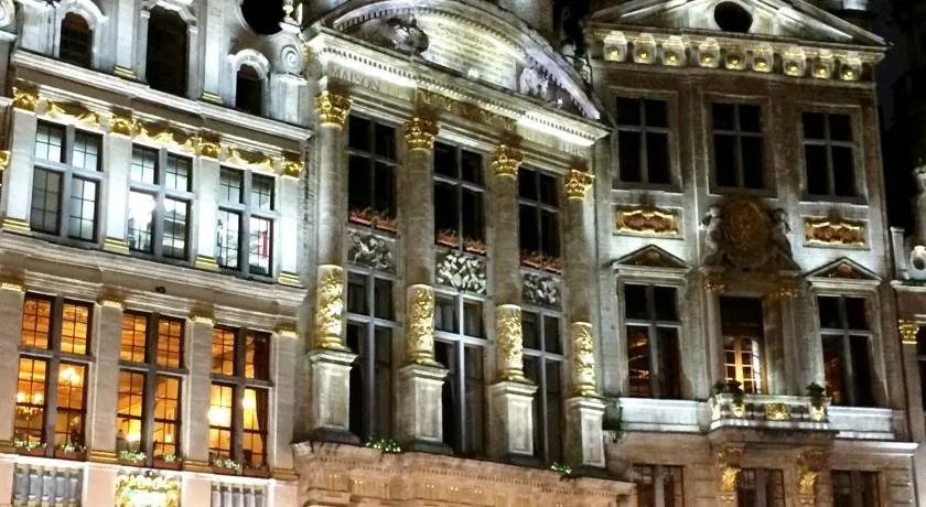 Grand Place Apartment 140 m2 - Image 1