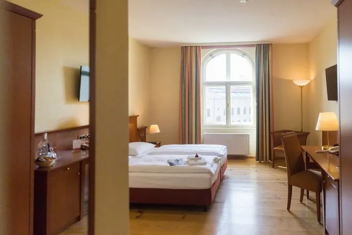 martas Hotel Berlin Mitte - Image 1