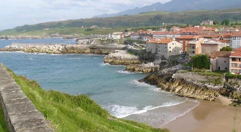 El Pedroso de Llanes - Image 1
