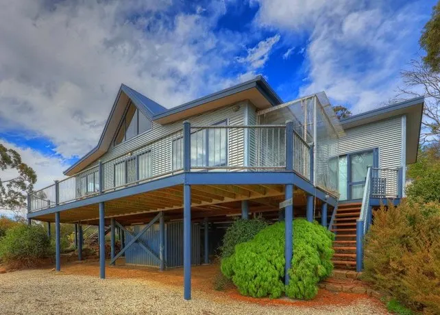 Wainui Bruny Island - Image 1
