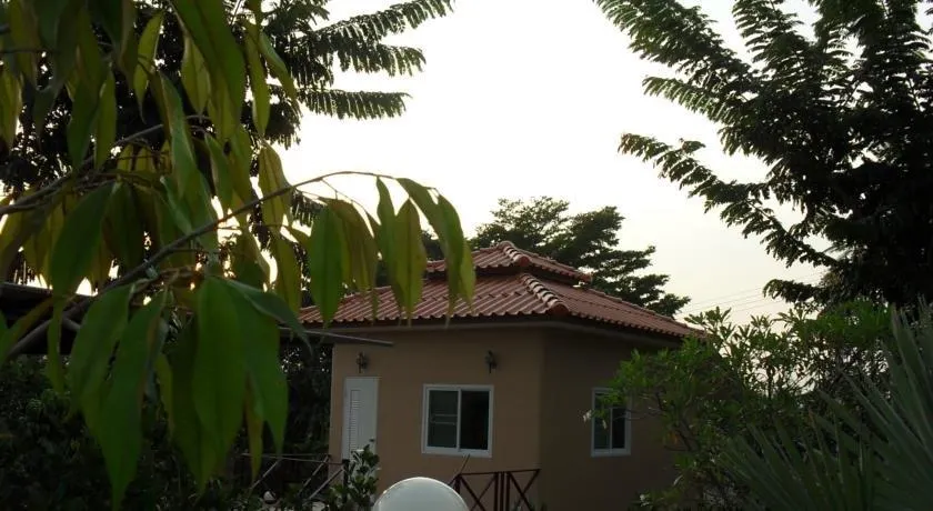 Jutamard Khaoyai Resort - Image 1