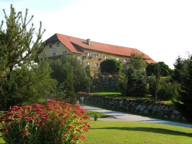 Hotel Garni Karnerhof - Image 1