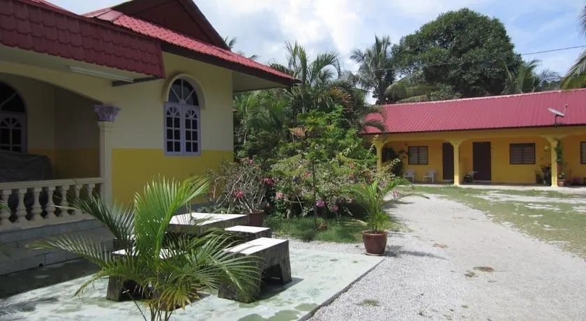FR Motel Langkawi - Image 1
