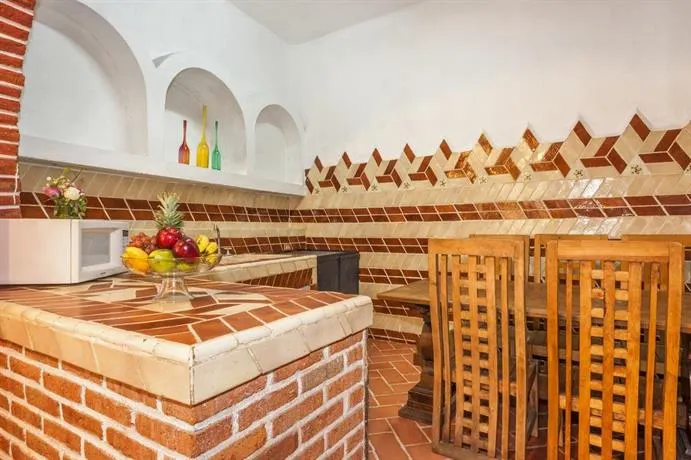 Hotel Casa Lotería - Image 1