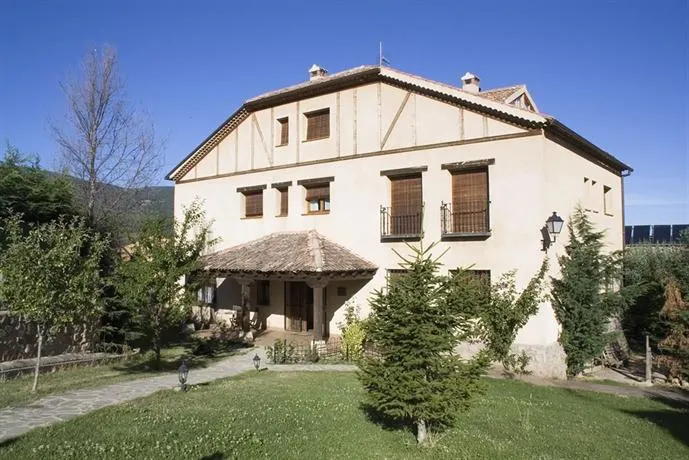 Hotel Manantial Del Chorro - Image 1