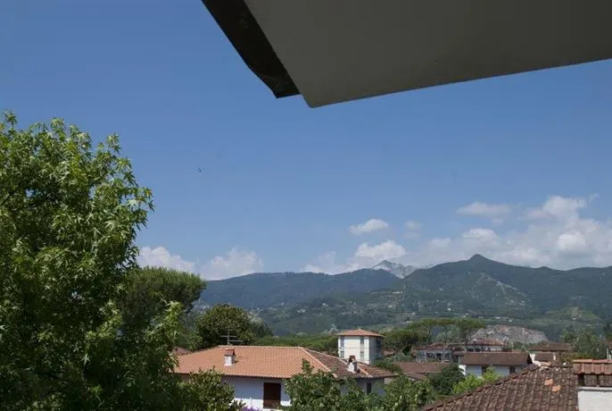 Villa Bianca - Image 1