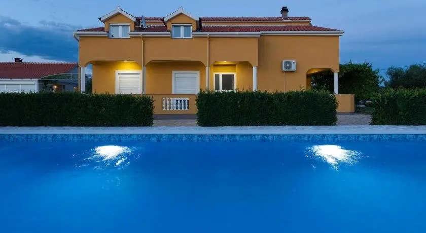 Villa Bellezza - Image 1