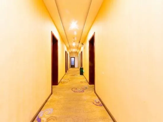 Sunshine Business Hotel - Image 1
