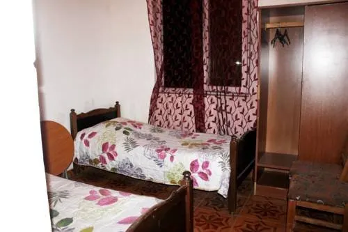 Nugo Hotel - Image 1