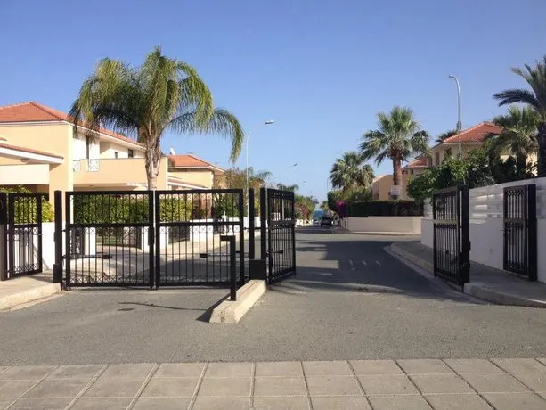 Holiday Home Enalos - Image 1