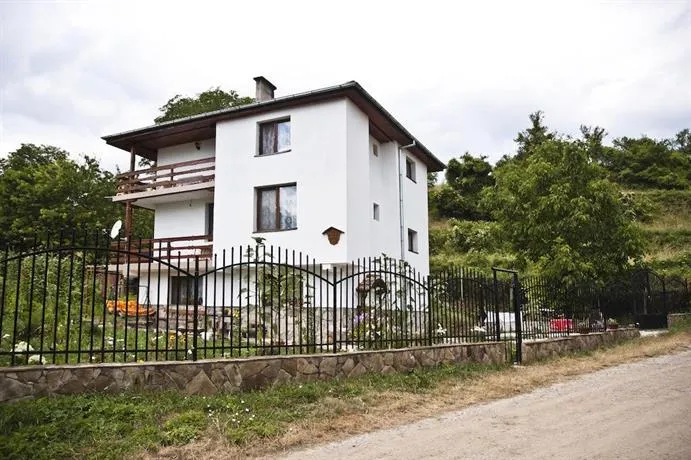 Holiday Home Dima - Image 1