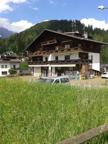 Mansarda Accogliente Falcade Dolomiti - Image 1