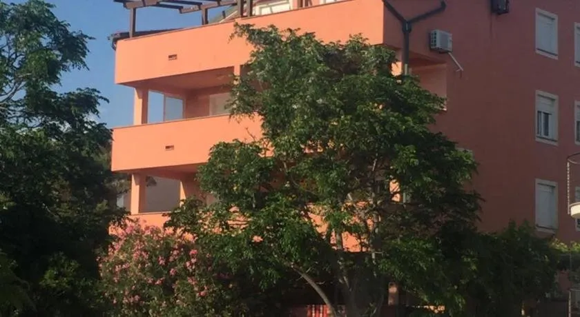 Apartments Vidovic - Image 1