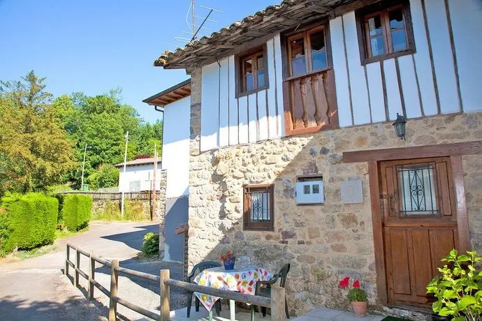 Casa Rural La Vega - Image 1