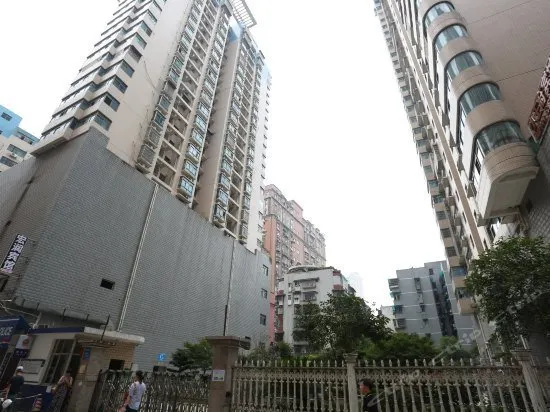 Changsha April Youth Hostel - Image 1