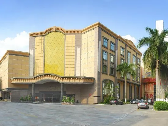 Xiangjiang Hotel - Image 1