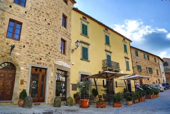 Antico Borgo B&B Seggiano - Image 1