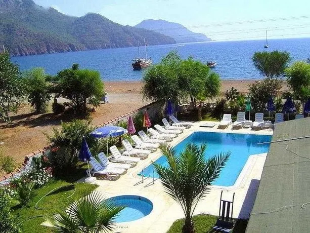 Atici 2 Hotel - Image 1