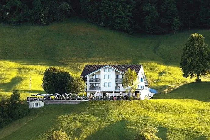 Panorama Hotel Freudenberg - Image 1