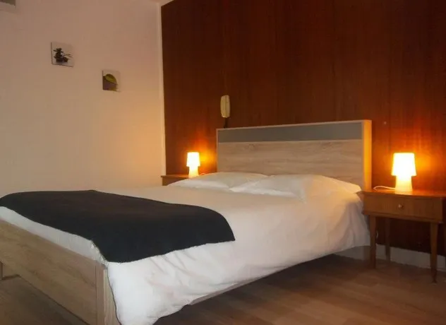 Auberge Nérisienne - Image 1