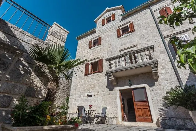 Villa Dena Kotor - Image 1