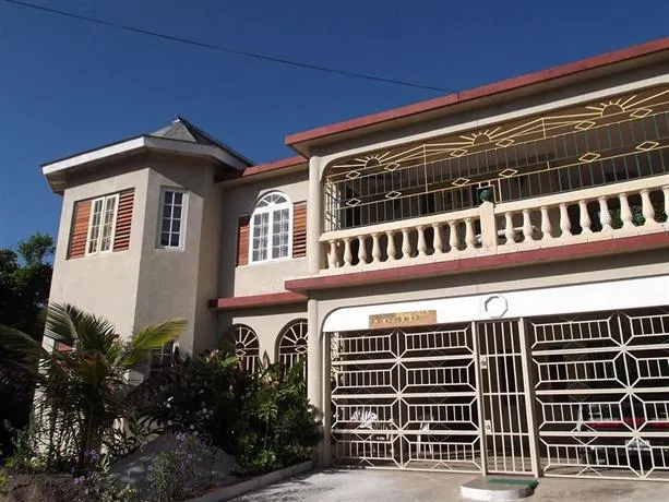 New Freedom Palace Villa - Image 1