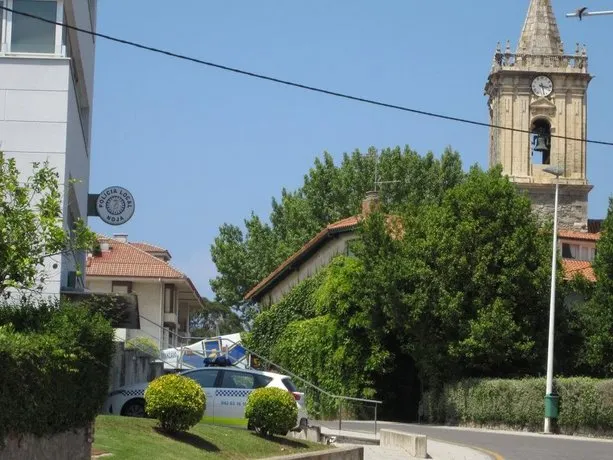 Habitaciones López Azcona - Image 1