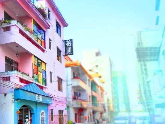Time Hotel - Image 1