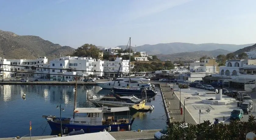 Ios Port Studio (No 8) - Image 1