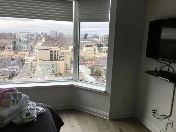 Bellamond Yorkville - Image 1