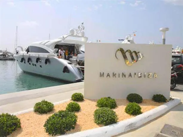 Apartment Ibiza - Image 1