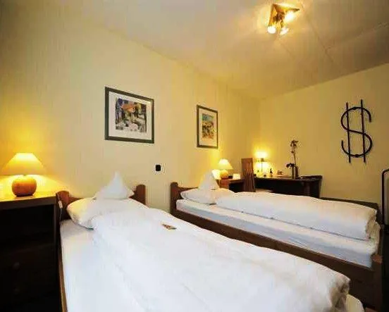 Hotel Wettenberg - Image 1
