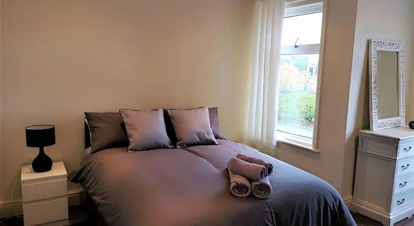 Tithebarn Townhouse - Image 1
