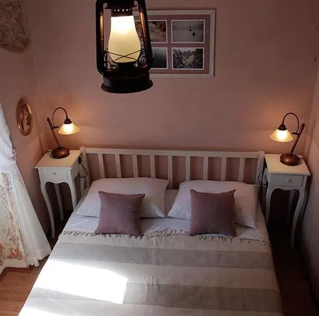 Villa Split Art - Image 1