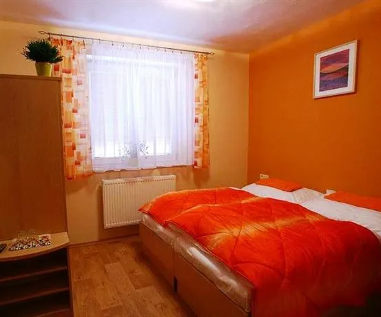 Chalupa - Sklep Starovice - Image 1