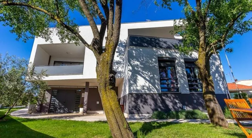 Apartments Gluhac - Image 1