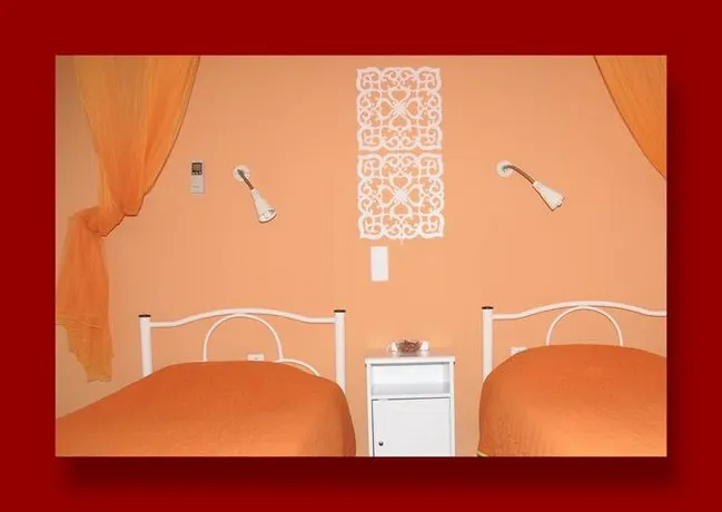La Palma Studios & Apartments - Image 1
