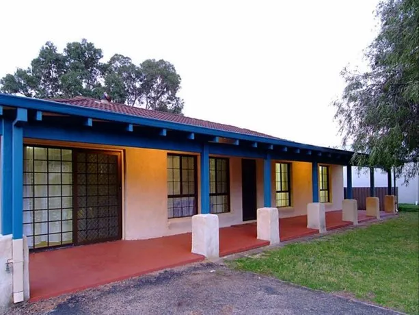 Dunsborough Holiday Homes - 11 Ollis Street - Image 1