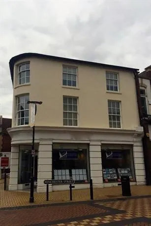 A Nice Place 2 Stay Hartland House - Image 1