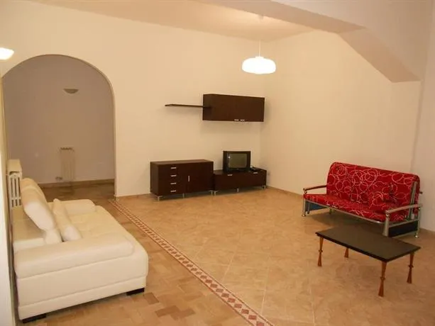 Appartamento Famosa - Image 1