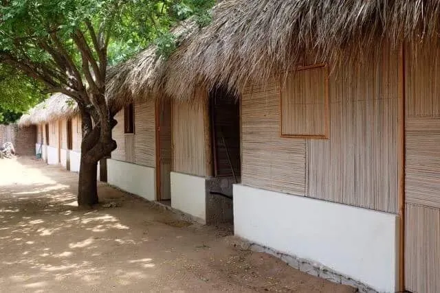 Mondala Hostal Carrizalillo - Image 1