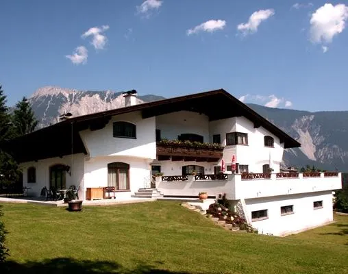 Familienfreundliche Wohnung mit Sauna und Terrasse - Image 1