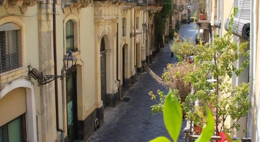 Casa Romeo - Image 1