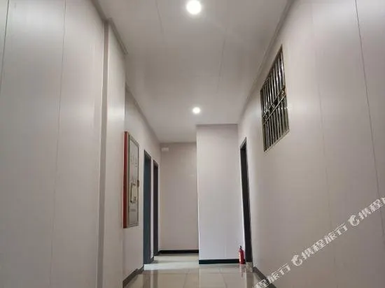 QIANLIMA HOSTEL JIANGMEN JIANSHE 2ND ROAD - Image 1