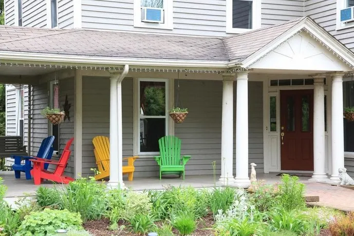 In Wolfville Luxury Bed & Breakfast - Image 1