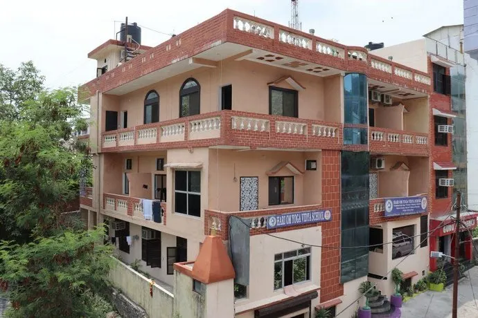 Deshraj Rishikesh - Image 1