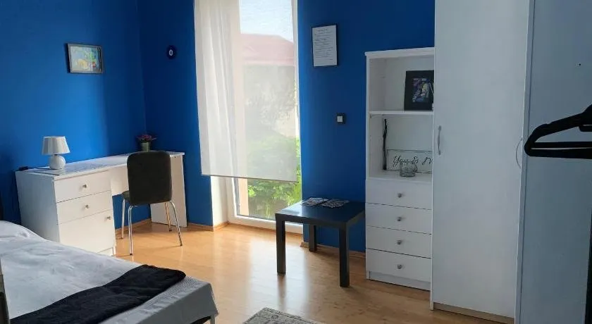 Sandra's House - Image 1