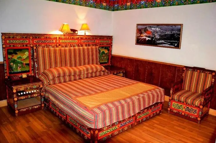 Gurkha Boutique Hotel (Jokhang Temple Barkhor Street Branch) - Image 1
