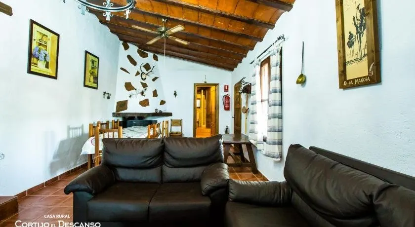 Casa Rural El Descanso - Image 1